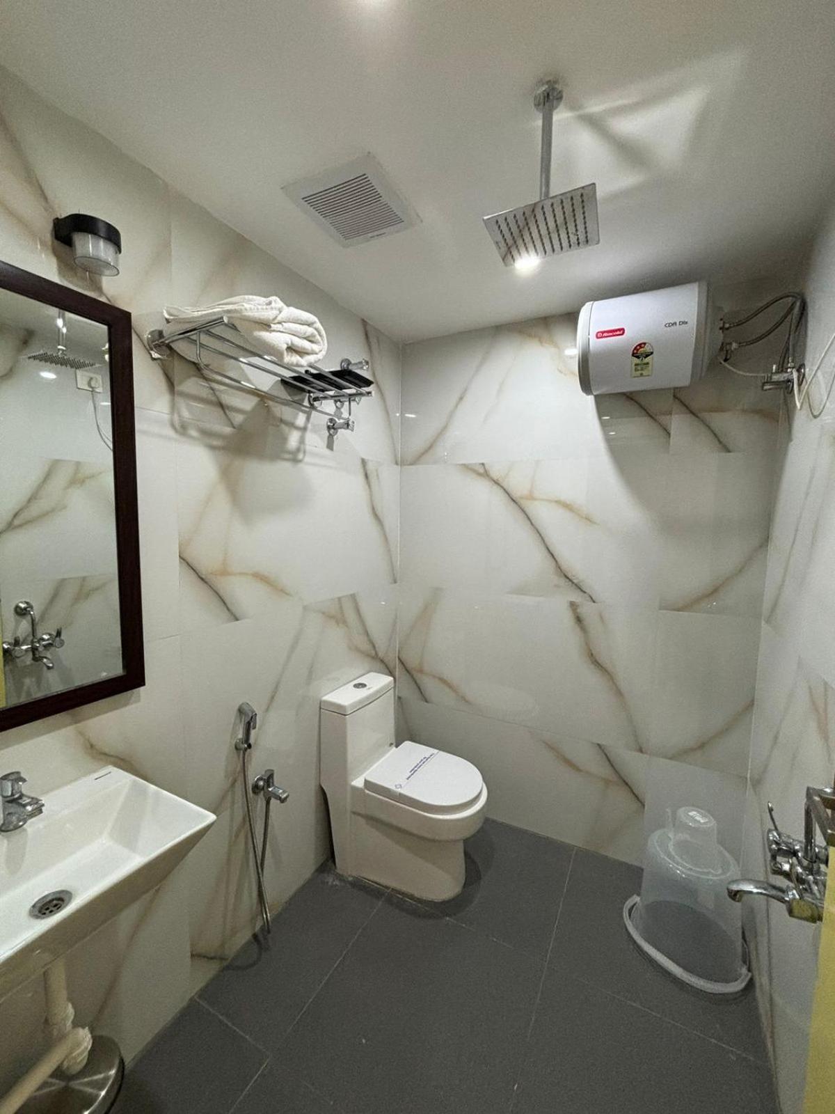 קוימבטור Forest Transit Hotel מראה חיצוני תמונה