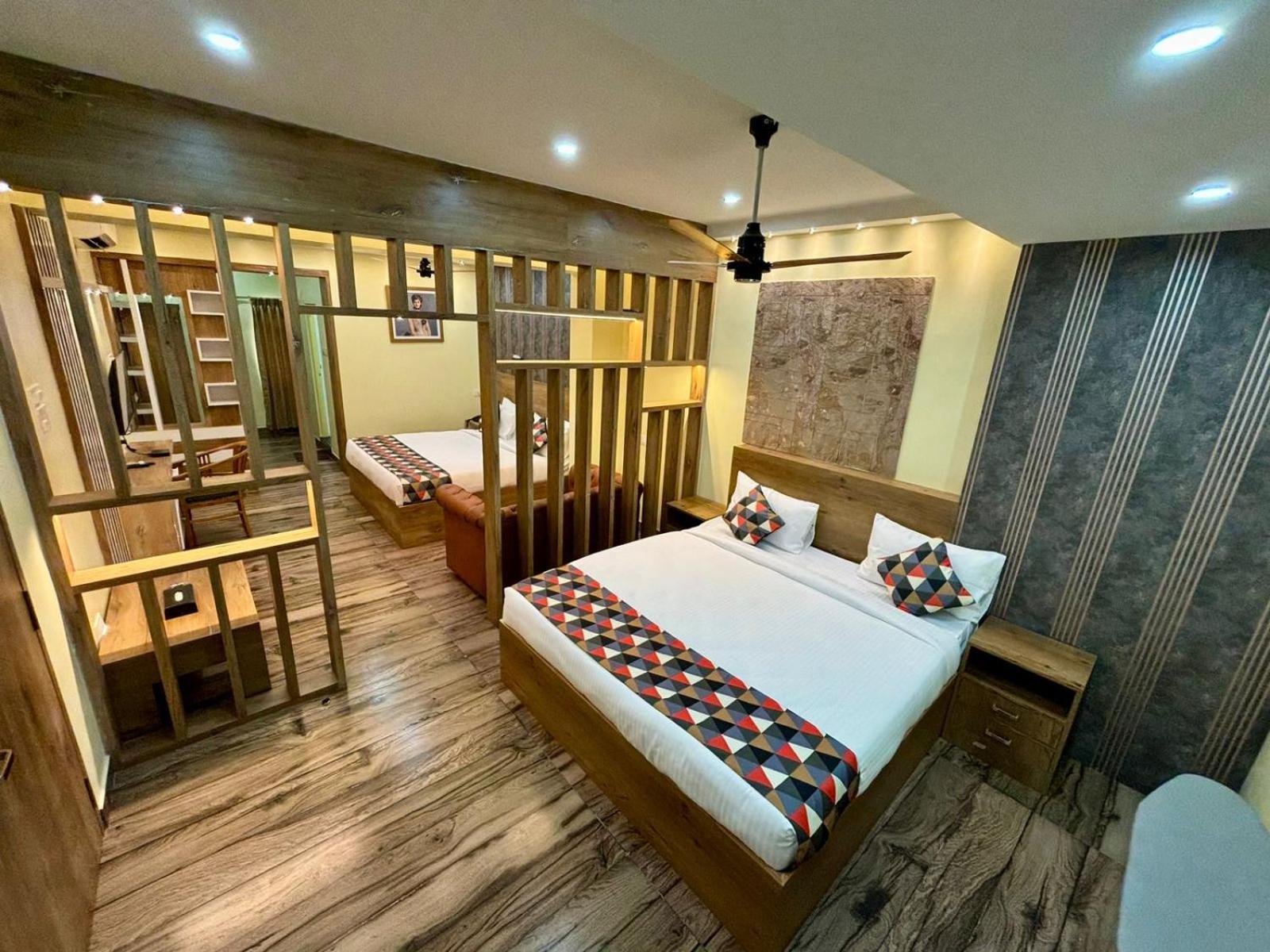 קוימבטור Forest Transit Hotel מראה חיצוני תמונה